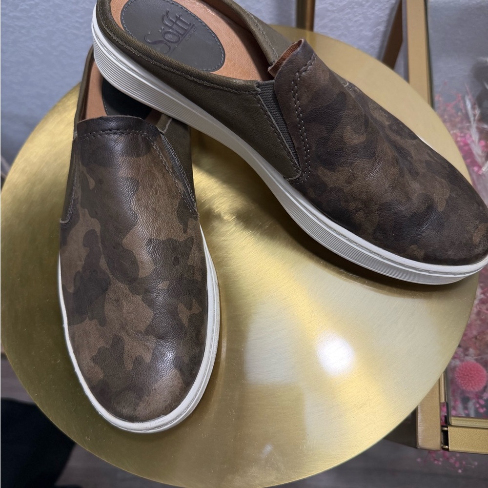 SOFFT Women's Somers III Slide Camo Slip-On Leather Sneaker Mule